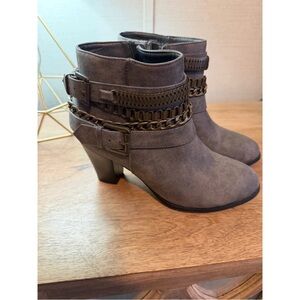 JustFab Gray Ankle Boots with Chain Details